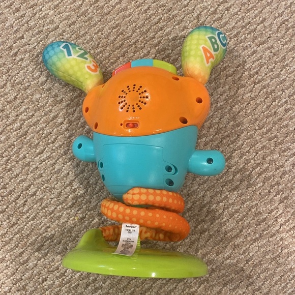 Fisher-Price DJ Bouncin’ Beats Interactive Musical Learning Toy - Picture 4 of 4